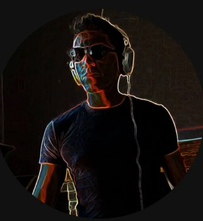 Alberto Arce - Loopback_AA